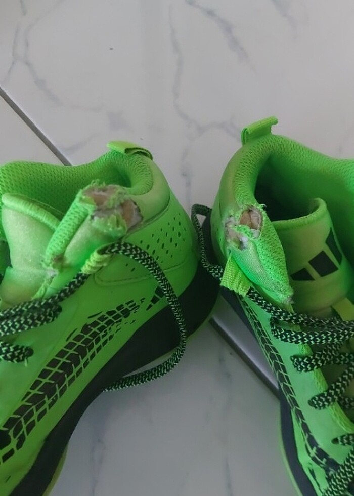 Adidas basketbol ayakkabısı - Görsel 4