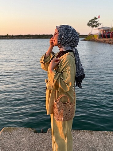 Lale model hasır çanta