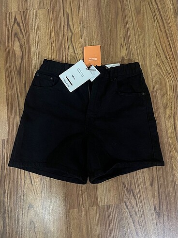 Pull and bear mom şort