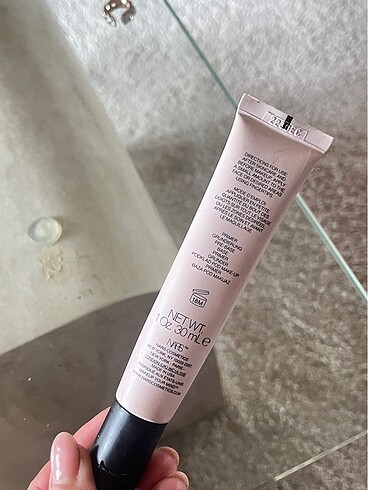 Nars NARS RADIANCE ORJİNAL PARLAK MAKYAJ BAZI