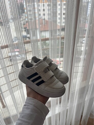 Adidas Ayakkabı