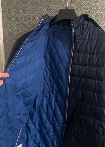 Erkek Lacivert Kapüşonlu Fermuarlı Mont - Görsel 2