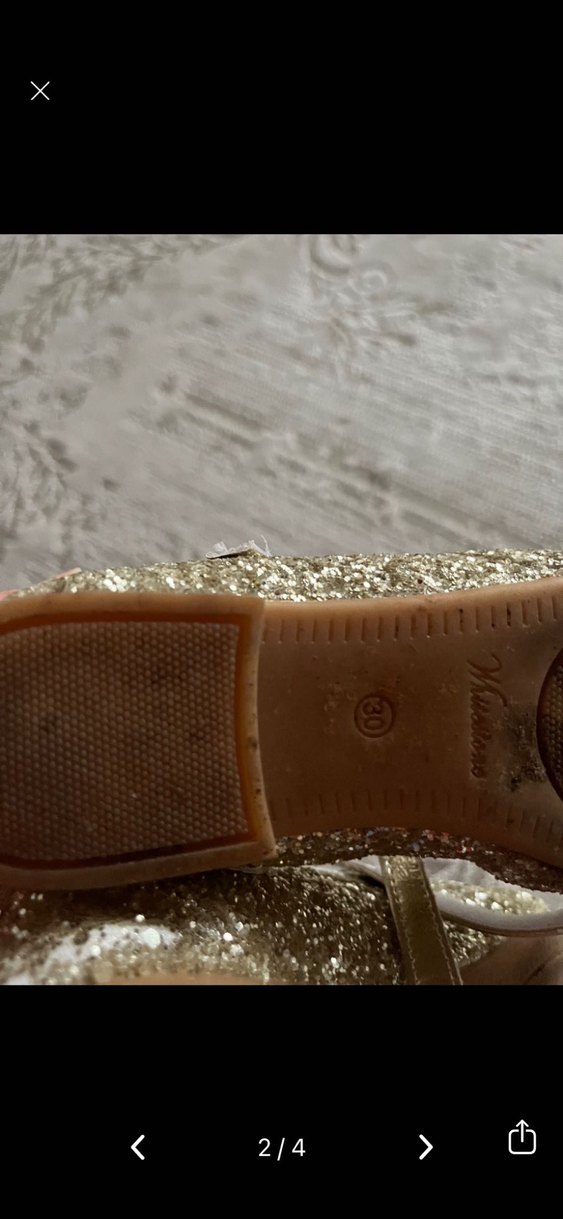 Parlak Altın Simli Kız Çocuk Babet - Görsel 4