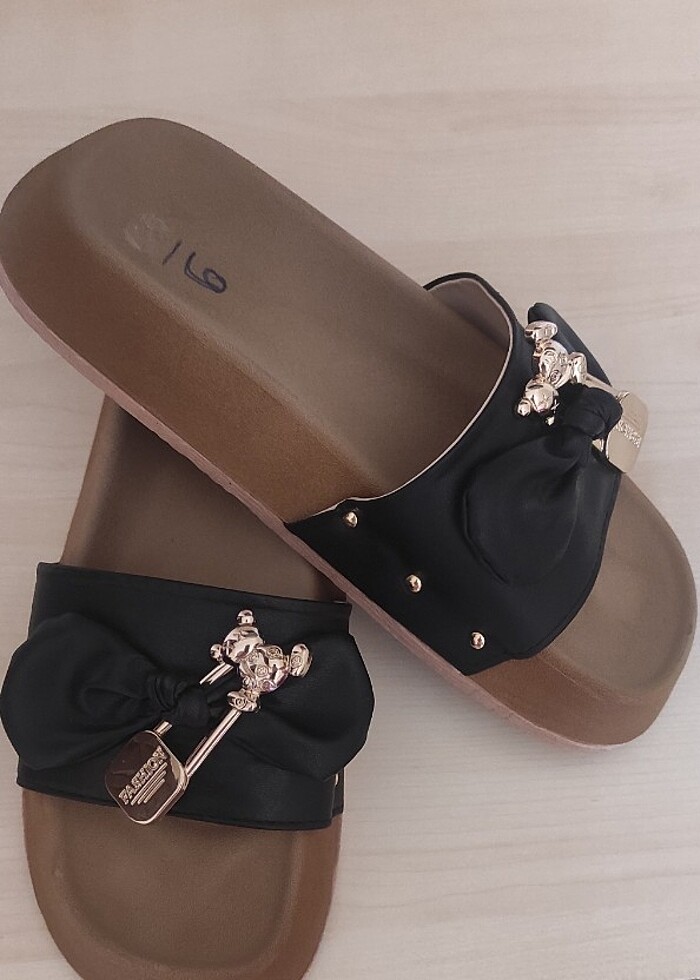 Kadın terlik  - Görsel 2