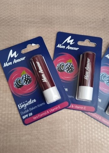 Mon Amour Bordo Dudak Bakım Kremi SPF20 - Görsel 2