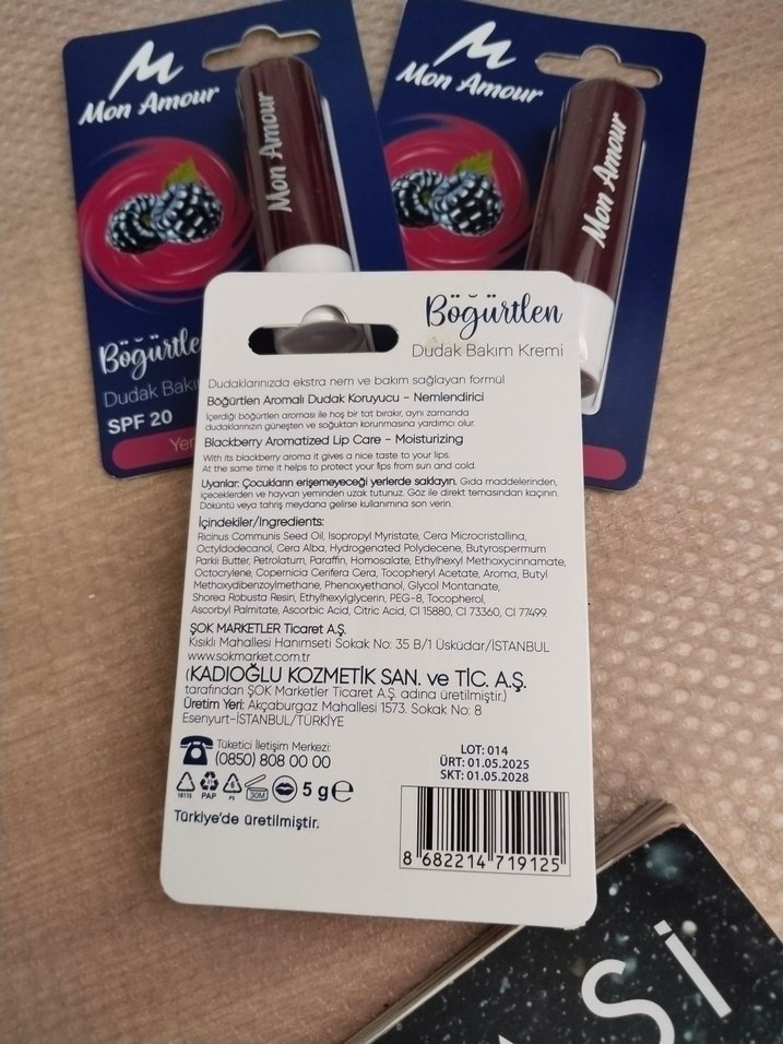 Mon Amour Bordo Dudak Bakım Kremi SPF20 - Görsel 3