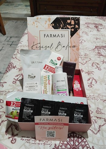 Farmasi Kadın Cilt Bakım Seti - Görsel 4