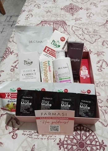 Farmasi Kadın Cilt Bakım Seti - Görsel 2