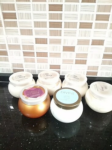 Oriflame Vücut kremi