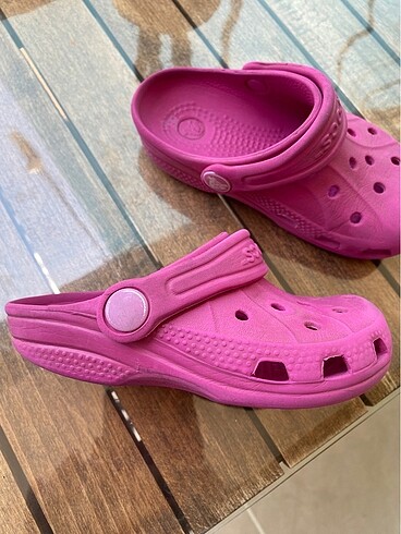 24 Beden Orijinal crocs çocuk terlik24 numara