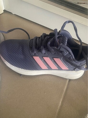 29 Beden Adidas spor ayakkabı 29 numara