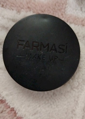 Farmasi Siyah Makyaj Süngeri