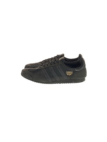 Adidas Spor Ayakkabı %70 İndirimli.