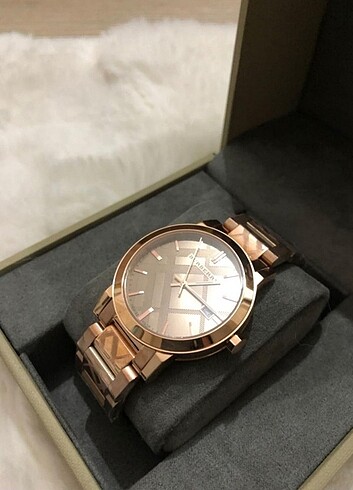 Beden Burberry 9039 kadın kol saati
