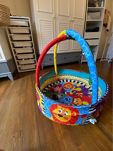  Beden Playgro oyun ve aktivite halısı