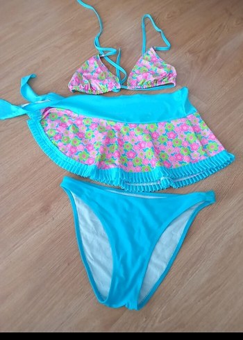 42 Beden mavi Renk Etekli bikini alt kısım tarafımdan eklenmiştir