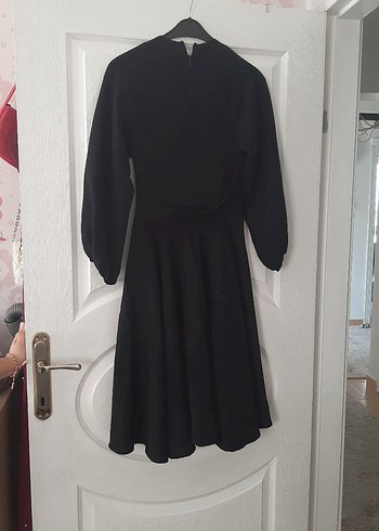 m Beden Siyah Uzun Kemerli Gotik Elbise