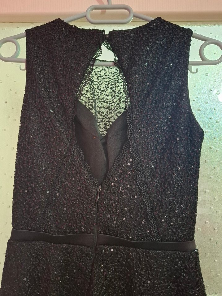 Siyah Dantelli V Yaka Uzun Gotik Elbise - Görsel 5