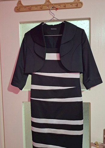 Uzun Siyah Gri Çizgili Drapeli Kalem Elbise - Görsel 5