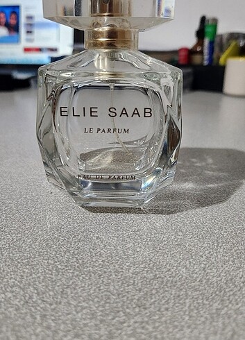 Elie saab