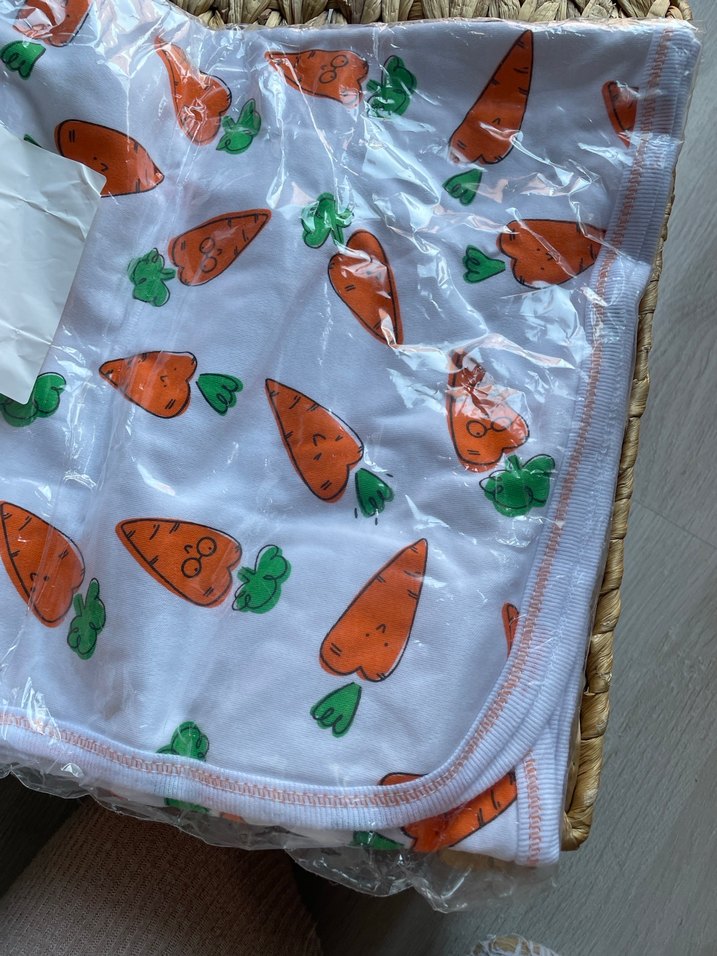 Beyaz Baskılı Pamuk Çocuk Battaniyesi - Görsel 3