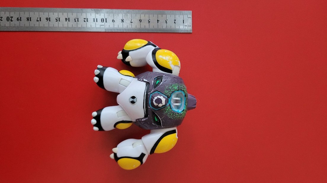 Çok Renkli Karanlık Aksiyon Figürü - Görsel 4