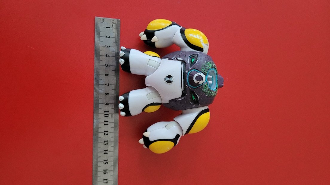 Çok Renkli Karanlık Aksiyon Figürü - Görsel 5