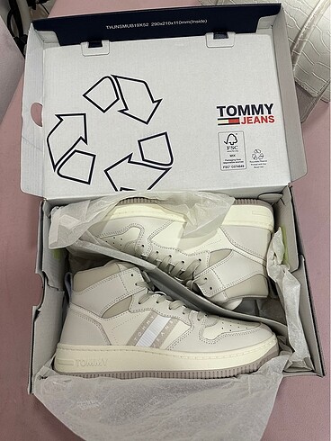 Tommy Hilfiger Kadın Sneaker