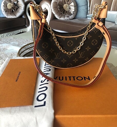 Louis Vuitton çapraz çanta
