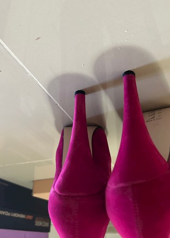 Pembe Süet Stiletto Topuklu Kadın Ayakkabı - Görsel 4