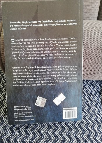 Grinin Elli Tonu - E L James - Görsel 2