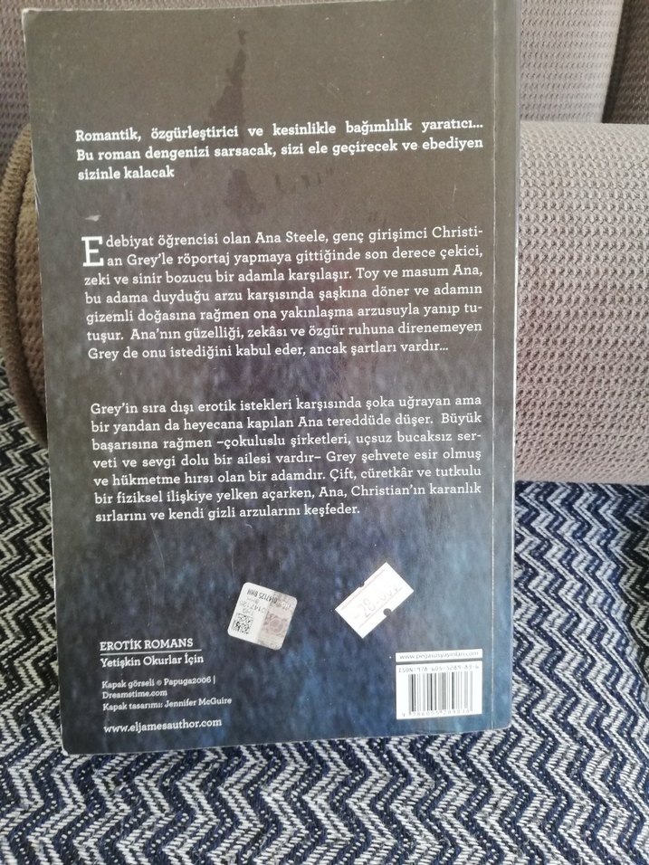 Grinin Elli Tonu - E L James - Görsel 2