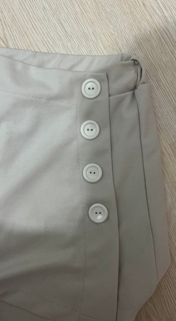 Düğmeli Bej Mini Etek - Görsel 4