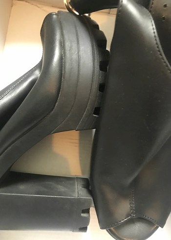 Siyah Kadın Platform Topuklu Ayakkabı - Görsel 3