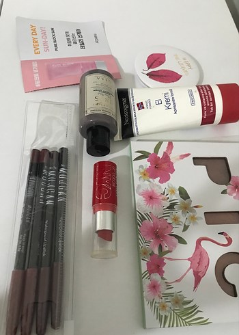 Pembe Tonlarda Makyaj Seti - Görsel 3