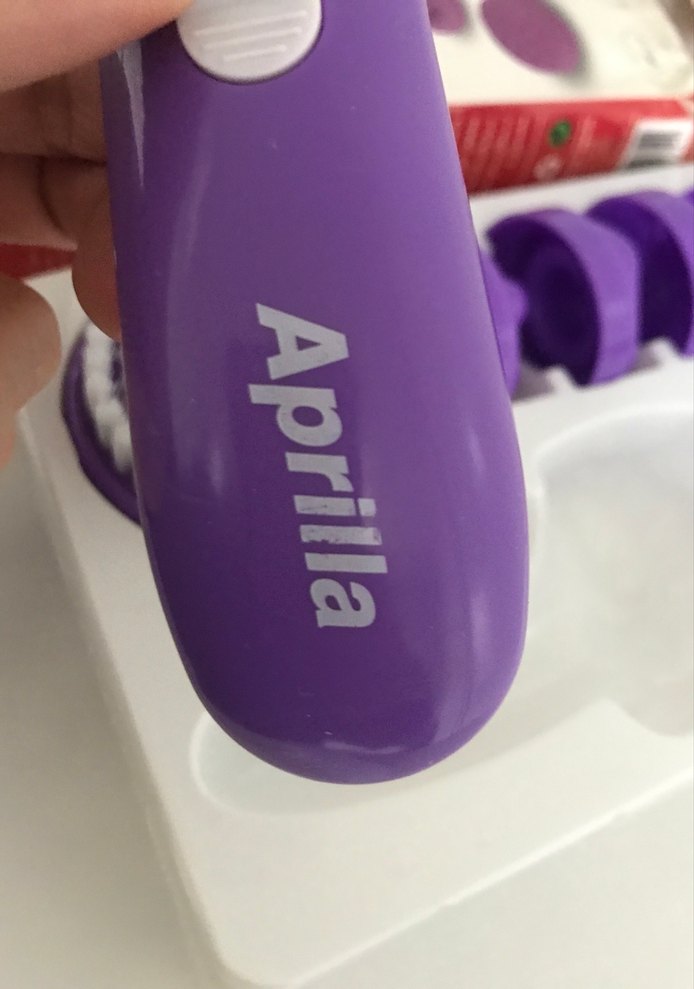 Aprilla Mor Yüz Temizleme Cihazı 6'lı Set - Görsel 3