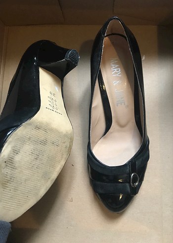 Tokalı Siyah Kadın Topuklu Ayakkabı - Görsel 3