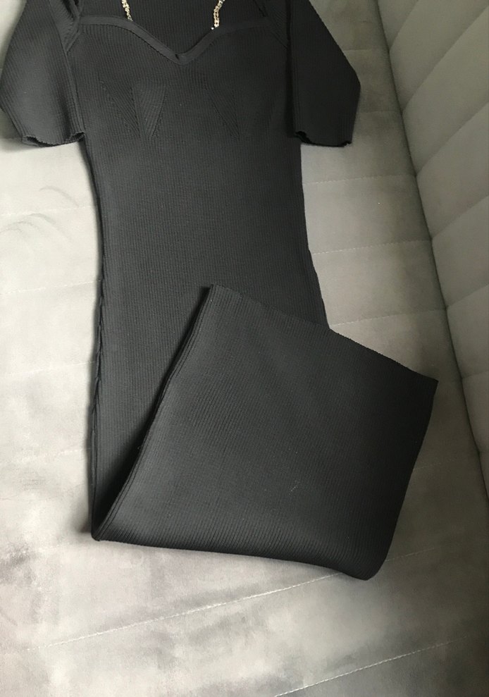 Siyah V Yaka Uzun Kadın Elbise - Görsel 3