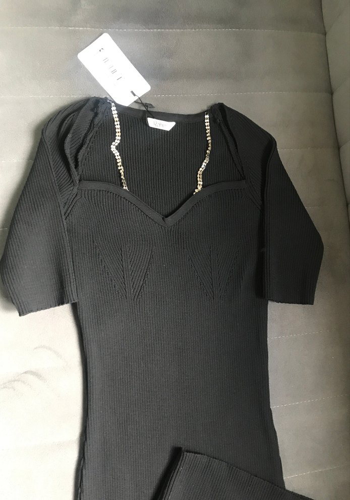 Siyah V Yaka Uzun Kadın Elbise - Görsel 2