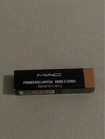 MAC POWDER KISS LIPSTICK REVERENGE