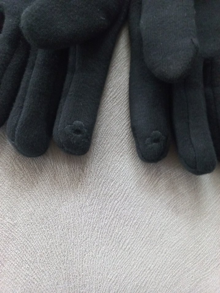 Kırmızı Fiyonk Detaylı Siyah Kadın Eldiven - Görsel 4