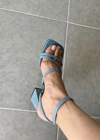 Pull and Bear P&B denim sandalet