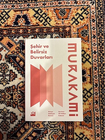 şehrin belirsiz duvarları