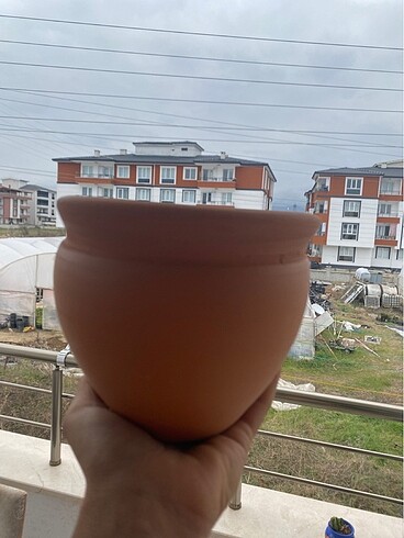 Toprak saksı