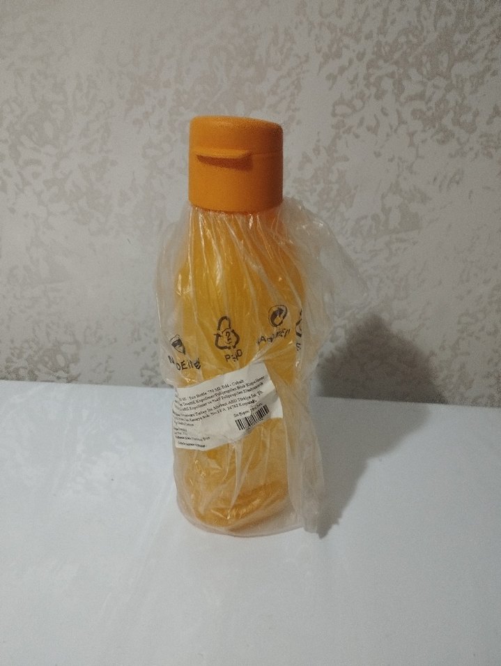 Tupperware turuncu üçgen 750 ml su şişesi - Görsel 2