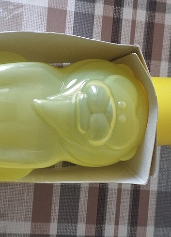 Tupperware figürlü şişe 