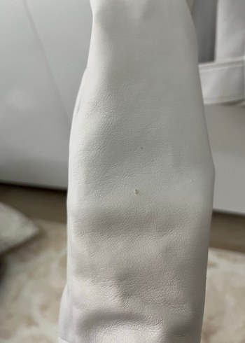 Beyaz Deri Kemerli Kadın Ceket - Görsel 7