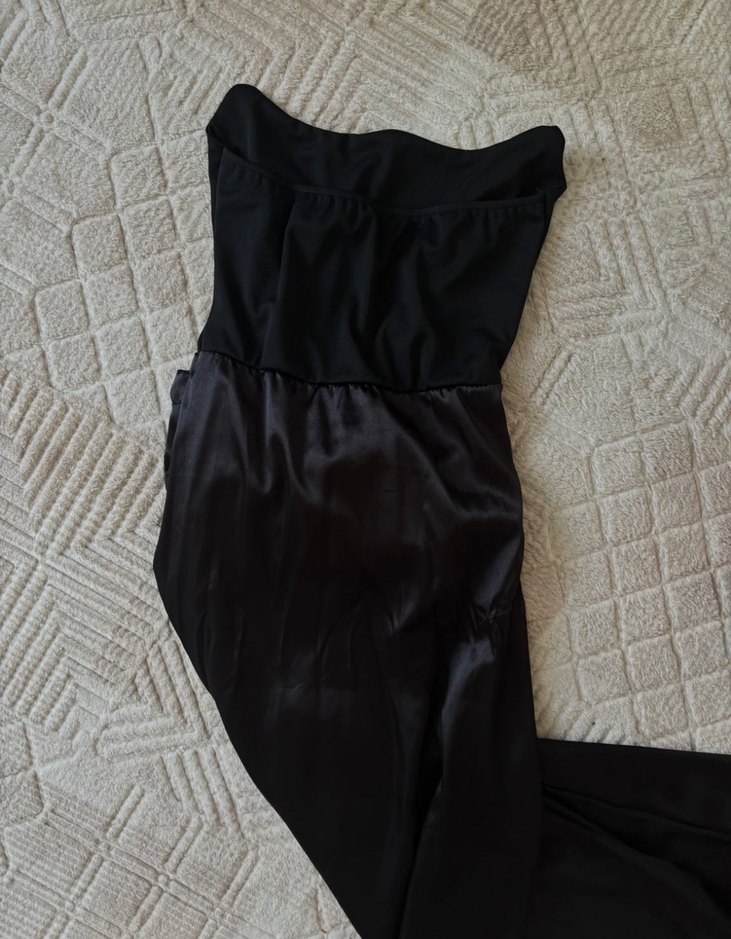 Siyah Drapeli Straplez Uzun Abiye Elbise - Görsel 5