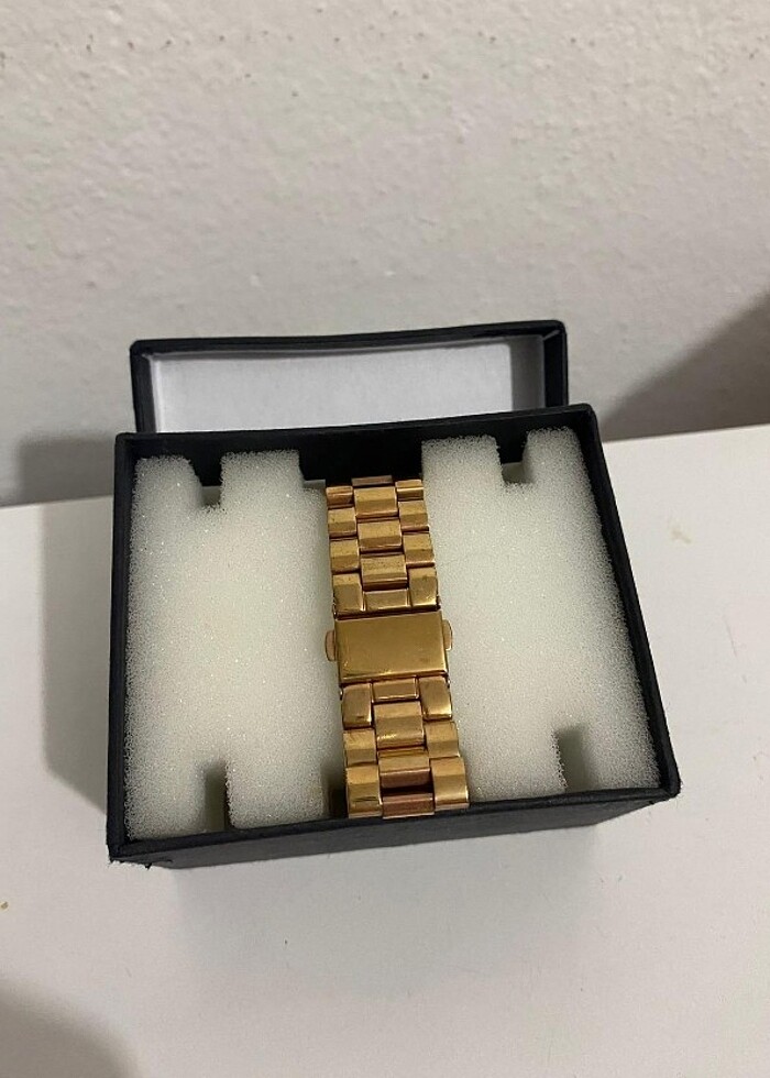 Calvin Klein Taşlı Gold Kadın Saat - Görsel 4