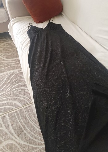 Siyah V Yakalı İnce Askılı Uzun Elbise - Görsel 5